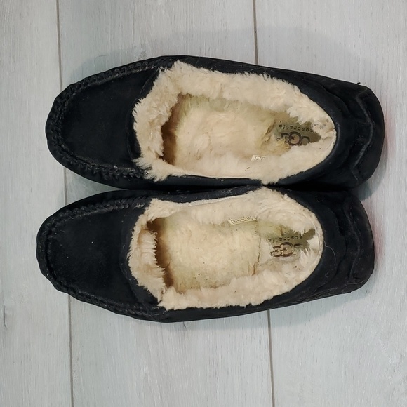 Ugg Australia Women 5732  Leather Insulated lined Loafer Slip on shoes sz 8 - Picture 7 of 13